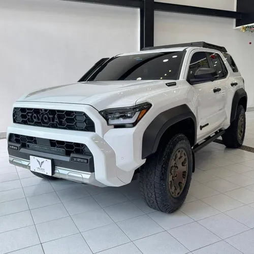 Toyota 4Runner Trailhunter 2025 Blanco Caracas