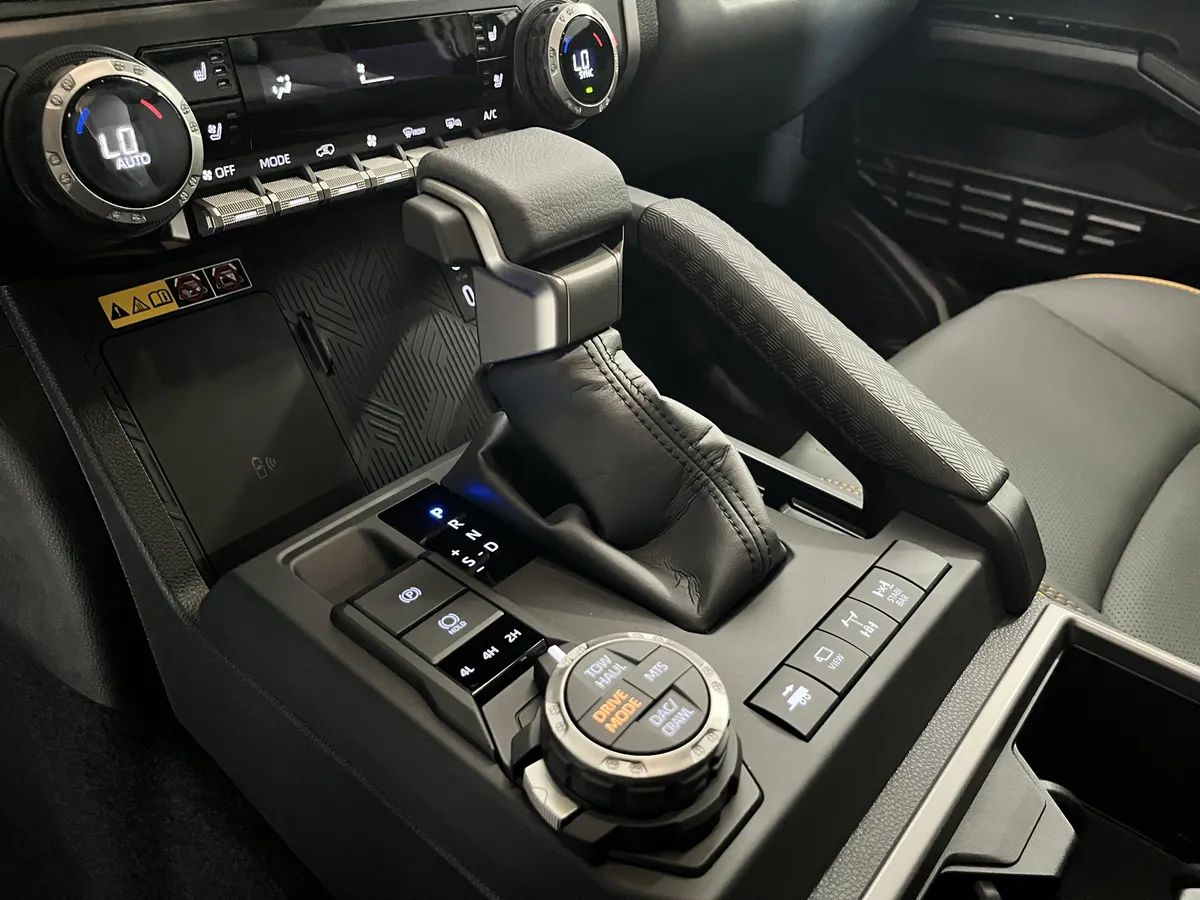 Toyota 4Runner Trailhunter 2025 Blanco Caracas