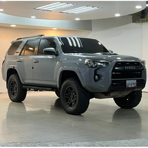 Toyota 4Runner TRD 2017 Gris Caracas