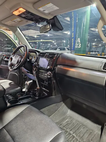 Toyota 4Runner TRD 2020 Verde Caracas