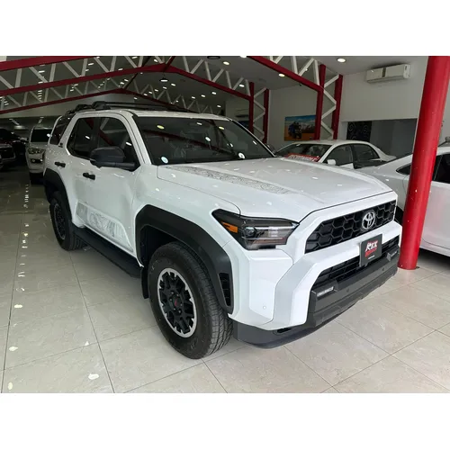 Toyota 4Runner TRD Off Road 2025 Blanco Caracas