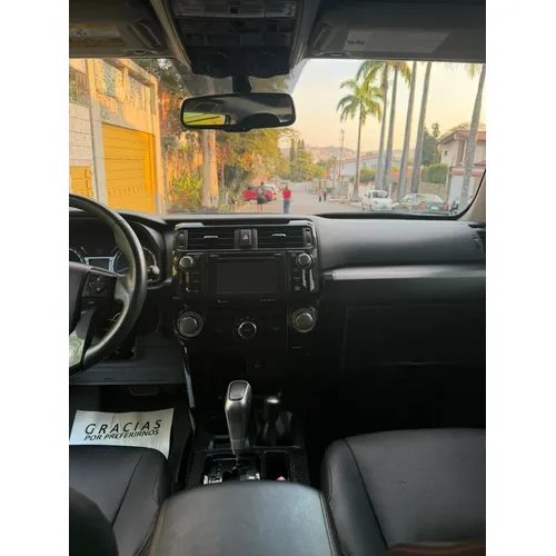 Toyota 4Runner TRD Off Road 2018 Rojo Valencia