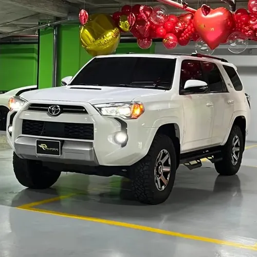 Toyota 4Runner TRD Off Road 2022 Blanco Caracas