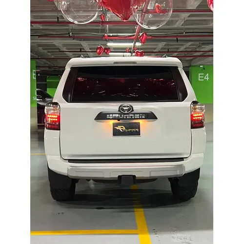 Toyota 4Runner TRD Off Road 2022 Blanco Caracas