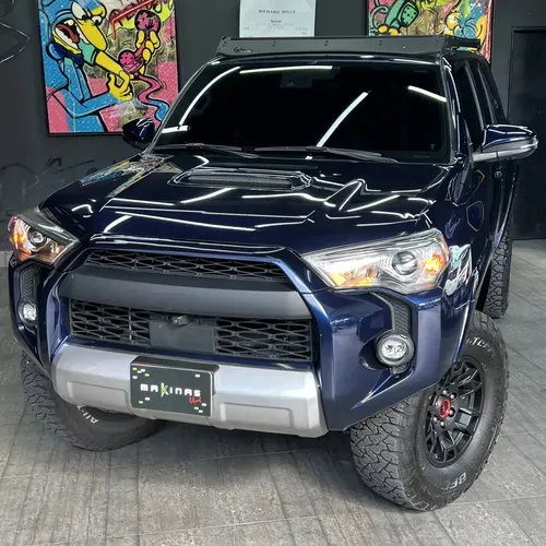 Toyota 4Runner TRD Off Road 2024 Azul Caracas