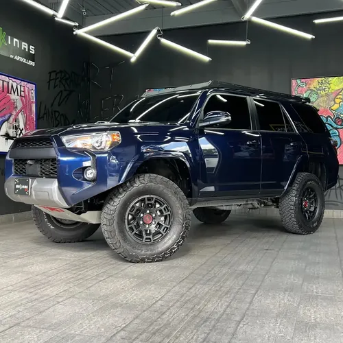 Toyota 4Runner TRD Off Road 2024 Azul Caracas