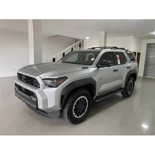 Toyota 4Runner TRD Off Road 2025 Plateado Maracaibo