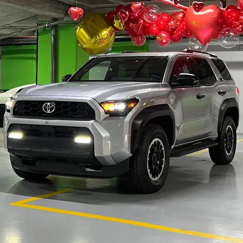 Toyota 4Runner TRD Off Road 2025 Plateado Caracas