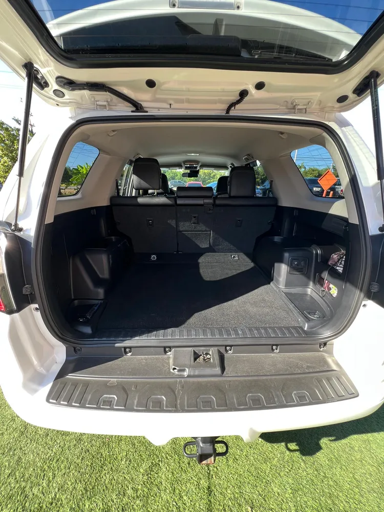 Toyota 4Runner TRD Off Road 2023 Blanco Lechería