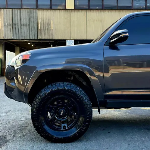 Toyota 4Runner TRD Off Road 2018 Negro Caracas