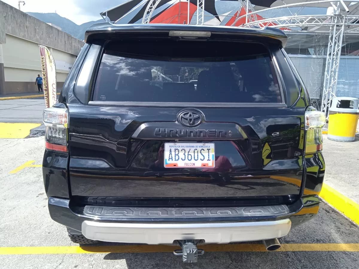 Toyota 4runner Trd Off Road Modelo 2020