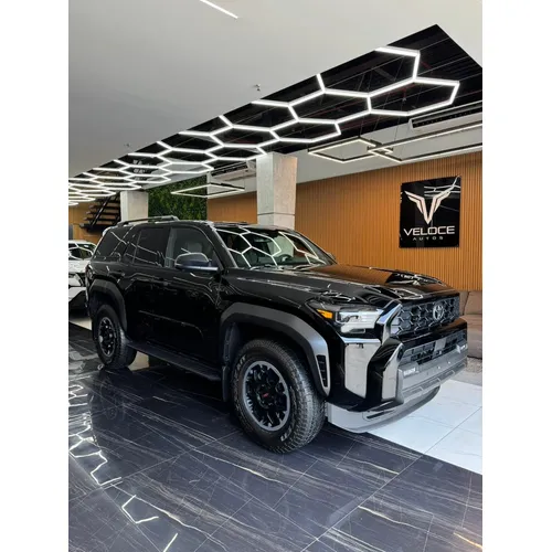 Toyota 4runner Trd Off Road Premium 2025 Negro Caracas