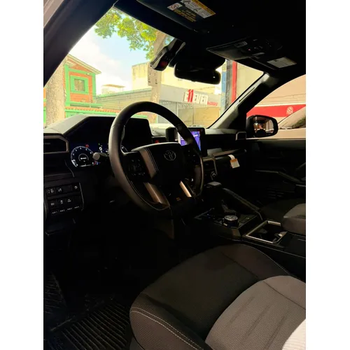 Toyota 4Runner TRD Off Road 2025 Plateado Caracas