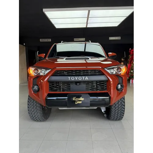 Toyota 4Runner 2024 Naranja Caracas
