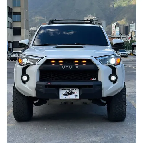 Toyota 4Runner TRD Pro 2019 Blanco Caracas