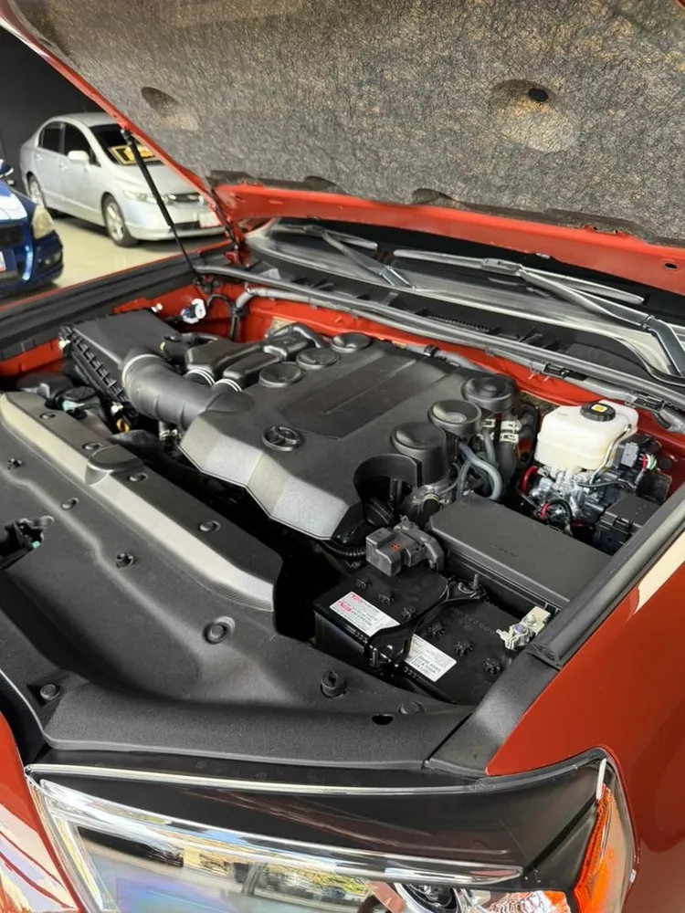 Toyota 4Runner 2024 Naranja Caracas