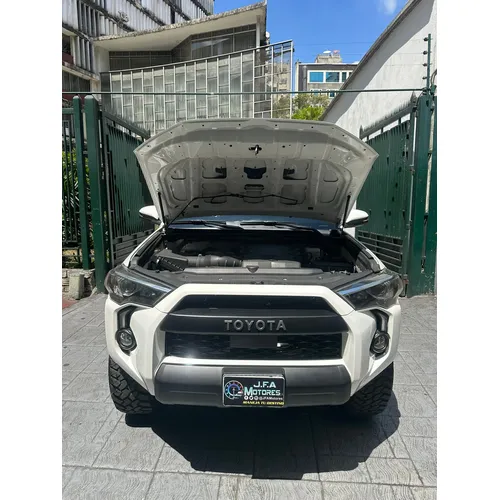 Toyota 4Runner TRD PRO 2022 Blanco Caracas