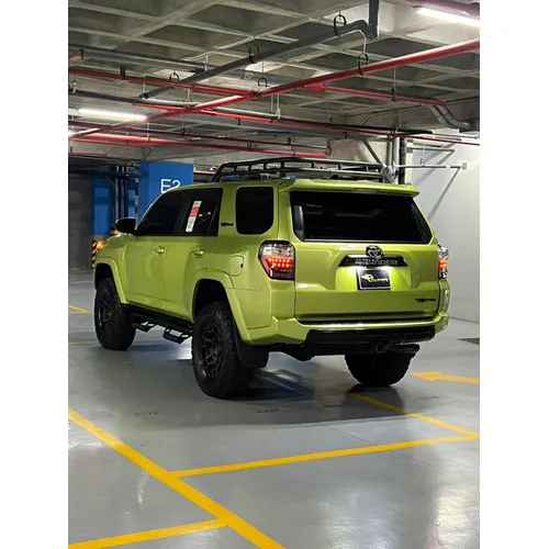 Toyota 4Runner 2022 Verde Caracas
