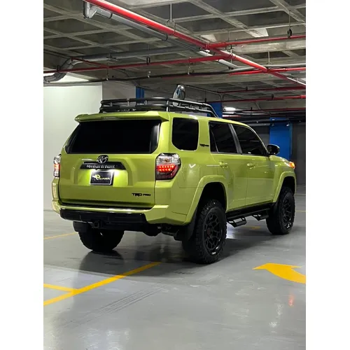 Toyota 4Runner 2022 Verde Caracas