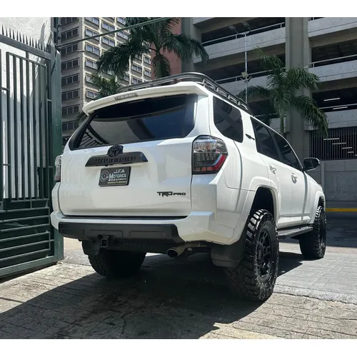 Toyota 4Runner TRD PRO 2022 Blanco Caracas