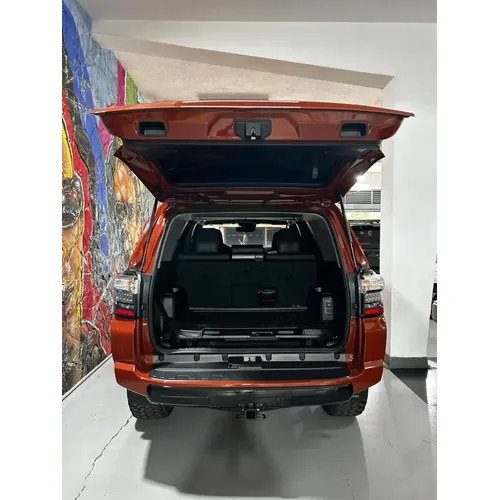 Toyota 4Runner TRD PRO 2024 Naranja Caracas