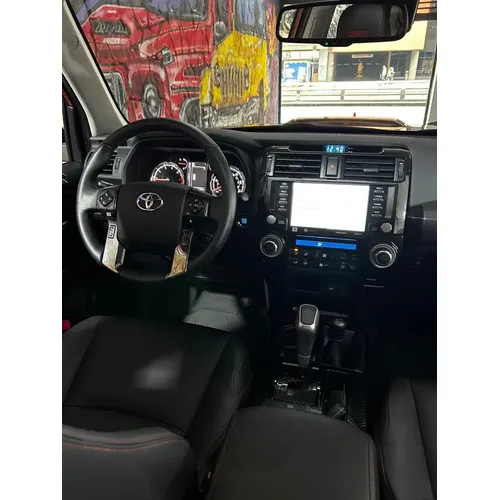 Toyota 4Runner TRD PRO 2024 Naranja Caracas