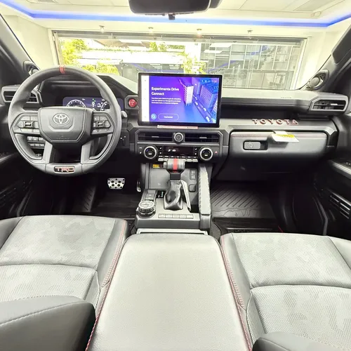 Toyota 4Runner TRD PRO 2025 Blanco Caracas