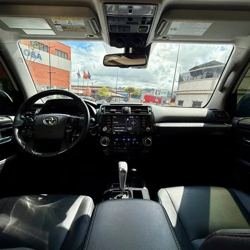 Toyota 4Runner TRD PRO 2023 Blanco Caracas