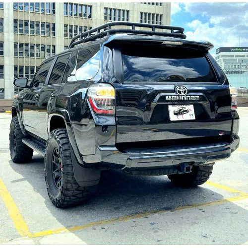 Toyota 4Runner TRD PRO 2022 Negro Caracas
