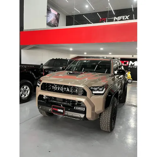 Toyota 4Runner TRD PRO 2025 Beige Caracas