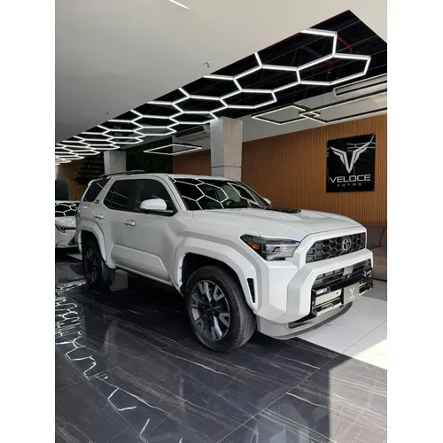 Toyota 4Runner TRD Sport 2025 Blanco Caracas