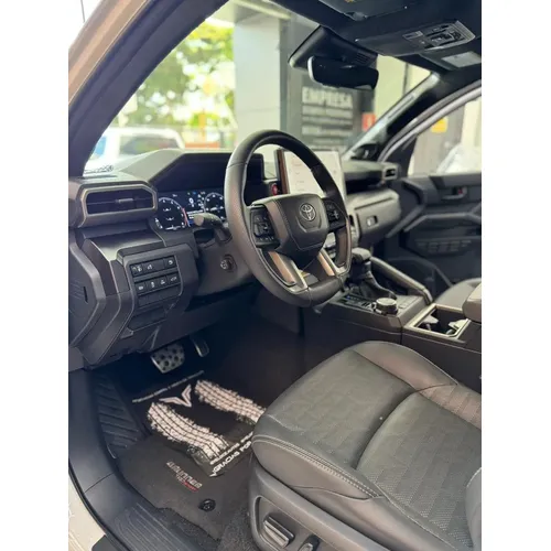 Toyota 4Runner TRD Sport 2025 Blanco Caracas