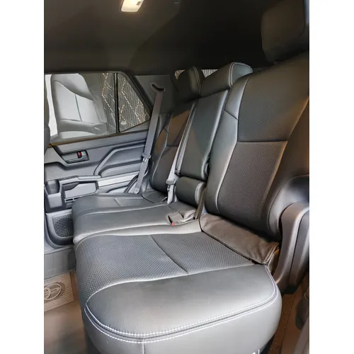 Toyota 4Runner 2025 Gris Caracas