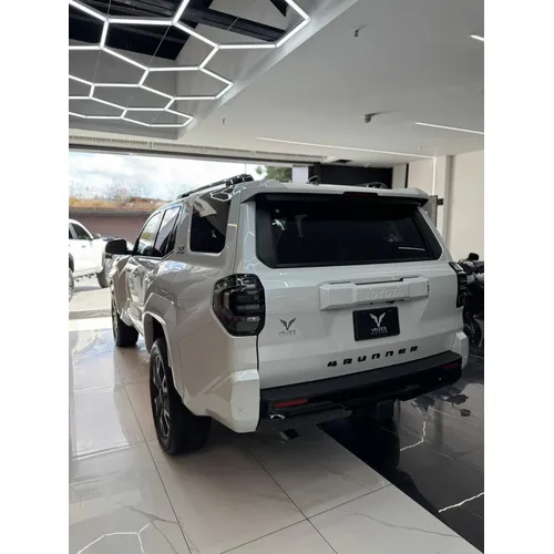 Toyota 4Runner TRD Sport Premium 2025 Blanco Caracas