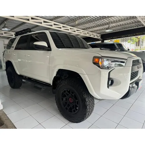 Toyota 4Runner TRD PRO 2019 Blanco Caracas