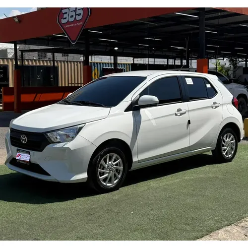 Toyota AGYA 2025 Blanco Lechería