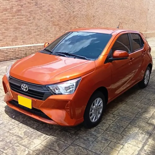 Toyota Argya 2025 Naranja Puerto Ordaz