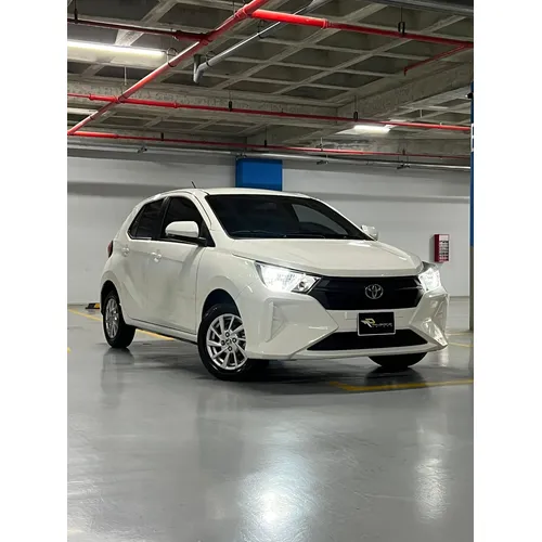 Toyota AGYA 2025 Blanco Caracas