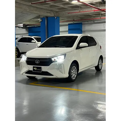 Toyota AGYA 2025 Blanco Caracas