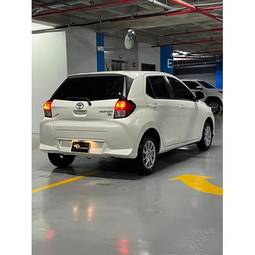 Toyota AGYA 2025 Blanco Caracas