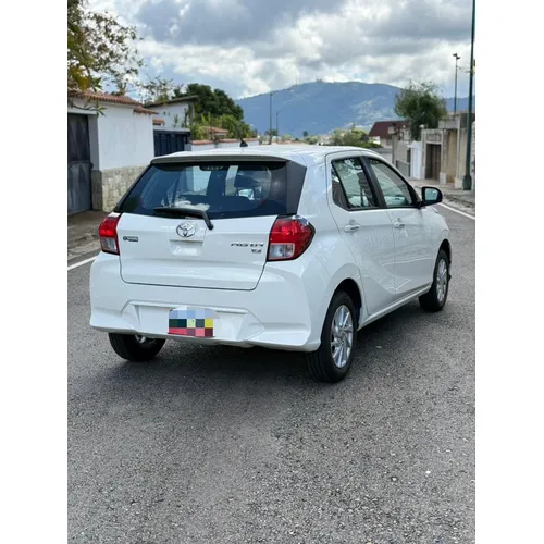Toyota AGYA 2025 Blanco Caracas