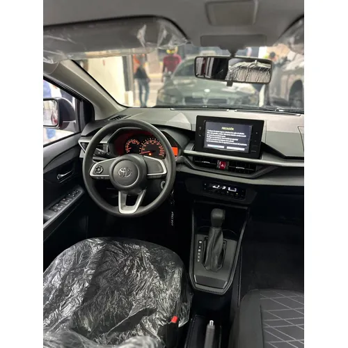 Toyota AGYA 2025 Rojo Caracas