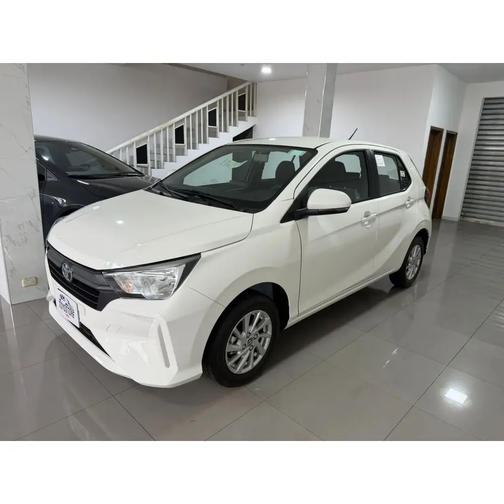 Toyota AGYA 2025 Blanco Caracas