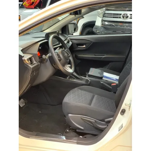 Toyota AGYA 2026 Blanco Caracas