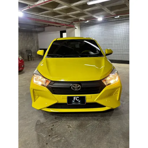 Toyota AGYA 2024 Amarillo Caracas