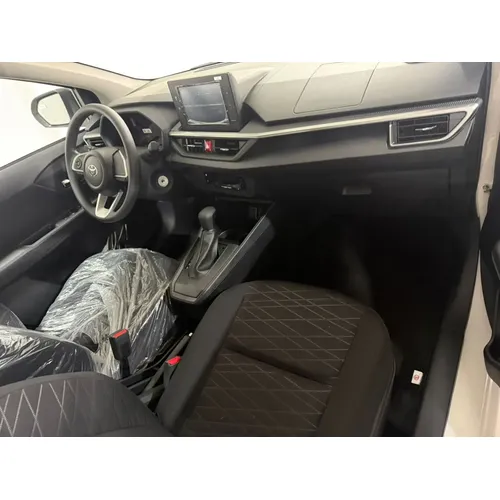 Toyota AGYA 2026 Blanco Maracaibo