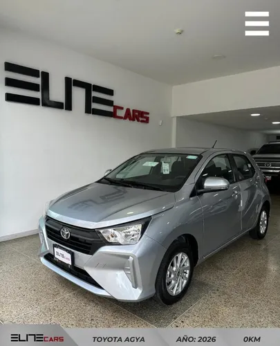 Toyota AGYA 2026 Plateado Caracas