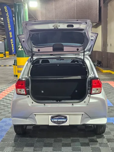 Toyota AGYA 2026 Plateado Caracas