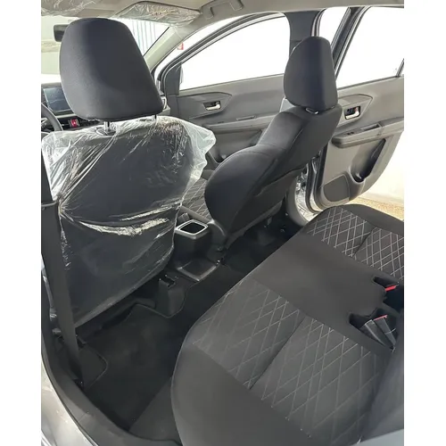 Toyota AGYA 2026 Plateado Caracas