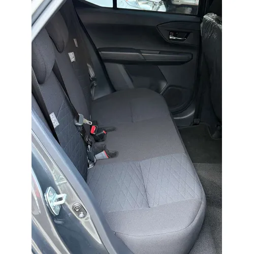 Toyota AGYA 2026 Gris Caracas